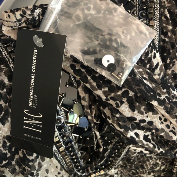INC International Concepts PM Petite Medium Sheer 3/4 Sleeve Grey Black Top New - Picture 5 of 8